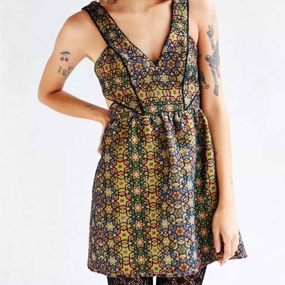 Urban Outfitters Ecote Cathedral Party Dress Size 0